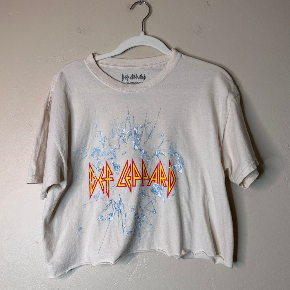 Def Leppard Cropped Oversized Graphic Tee M/L